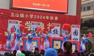 五山镇小学：戏曲进校园，国粹润童心