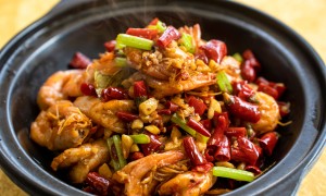 咸宁中餐培训学校怎么选？资质齐全的烹饪学校避坑挑选指南