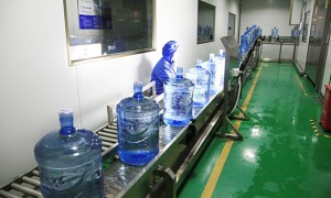固原靠谱的矿泉水生产商哪家好/一次性桶装水生产厂选哪家好厂家质量参考评选