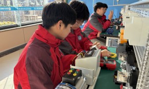2026年河北我高中毕业学plc推荐哪个学校，口碑学校推荐
