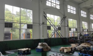 长沙县望城浏阳厂房降温设备报价：水冷空调与工业大吊扇组合，厂家直供安装