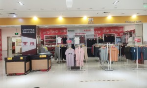 校服专业供应商选择指南：正规资质、口碑好与靠谱商家汇总
