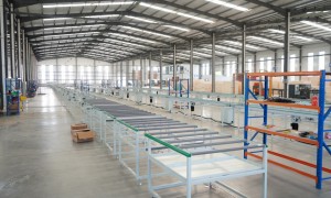 临汾系统门窗品牌实力与用户口碑深度解析：玻璃配置丰富，隔音隔热