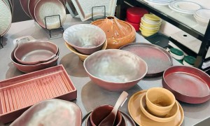 能做带芯片餐具定制的厂家有啥推荐？智能餐盘生产厂家综合实力盘点