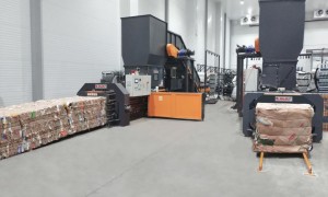 卧式打包机生产厂实力评测：如何筛选满足大规模物料处理需求的设备供应商