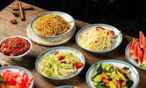隆广顺剁椒猪脚饭搭配饮料选什么