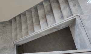五方岩板厂家供应：别墅复式楼梯用岩板大板，技术参数详解与年度优选案例汇总