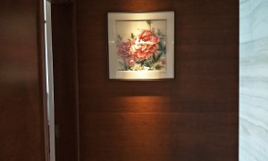 沙坪玉玲湘绣手工绣制人物摆件，高端商务伴手礼可批量定制