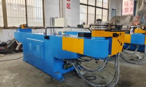 数控大型液压弯管机选型指南：适配工程管道加工场景的管件弯曲设备