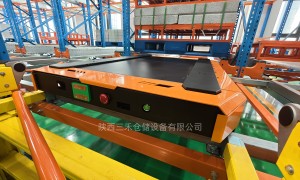 西安穿梭货架选哪家好：三禾货架厂成立多年的生产厂家客户口碑力荐