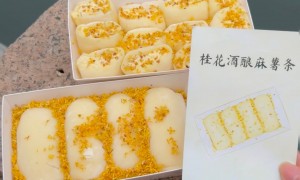 苏州李百蟹·蟹黄馄饨砂锅煲，拙政园旁暖胃之选，手工现包配紫菜虾皮，性价比超高简餐