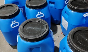 粘合剂生产用环保消泡剂厂家推荐 聚醚改性有机硅消泡剂 化学性质稳定不易变质