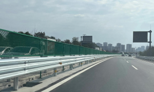 乐山两波护栏板制造厂哪家更值得选、三波护栏板原材料哪家优质、两波护栏板品牌哪家更知名 源头厂家实力参考