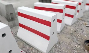 章丘区水泥隔离墩厂商哪家好 昇顺交通设施厂用户力荐