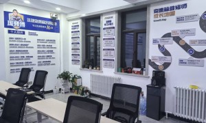AT变速箱维修服务哪家可靠 领汽变速箱维修省心之选