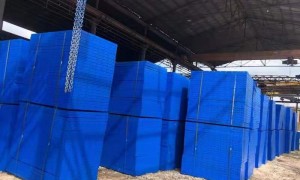 云南隆宗商贸路沿模工艺精湛 塑料及钢制模具任选 适用于园林景观路沿铺设