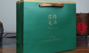 口碑高的手提包装袋制造厂家2026年挑选全攻略