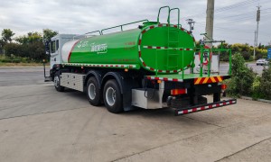 高压洒水车哪家好？远大汽车20吨带远程雾炮环卫车性能实测