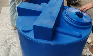 头等舱滚塑装备：专业滚塑产品供应商实力参考