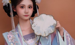 新娘头饰制作课程哪家强？北京东方丽人美妆培训学校口碑机构综合实力推荐