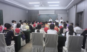 2026年高三假期班哪家权威 正规学校行业从业资质等级排行
