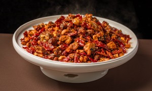 乌鲁木齐资质齐全的特色大盘鸡选哪家：丝路北牧油画新疆菜用户口碑力荐