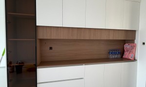 2026年天津全屋定制行情汇总：实木多层板定制衣柜书桌，按投影面积计价更清晰