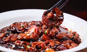 臻厨餐饮：虹桥片区商务宴请的资质齐全之选
