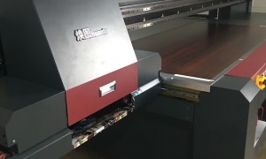 写真机生产厂家实力参考：户外写真机品牌大全与行业现状解析