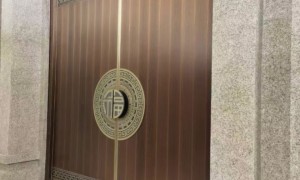 常州资质齐全的楼宇单元门生产厂家排名前五，定制大门报价透明不玩套路