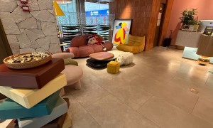 2026年闺蜜聚会新选择：足足有愉，观影休憩与自助美食的轻奢休闲馆