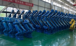 工业焊接生产线升级优选二手点焊机器人，哈工共哲提供洛阳本地化服务