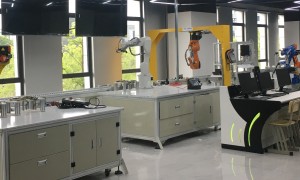 适应智造转型的PLC培训：新工科学校针对非标设备公司提供技术内训服务