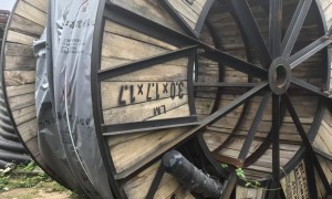 风电光伏退役物资回收服务商 峦拓物资回收 资质齐全可开票结算