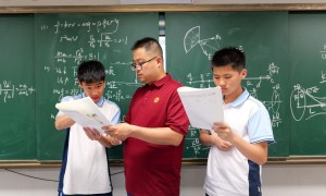 南昌出过大幅涨分学生的中考复读学校推荐，实行全员导师制，老师会二次批改错题