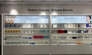 二类械字号工厂适合初老肌的紧致护肤产品OEM厂家推荐