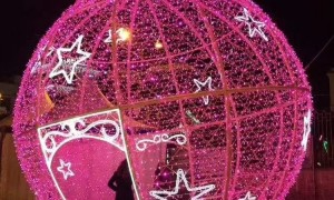 中山户外节日灯厂家选购指南：靠谱供应商排名分析