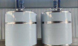 不锈钢储油罐厂家哪家权威？融兴机械提供压力容器级工艺，支持非标定制与安装