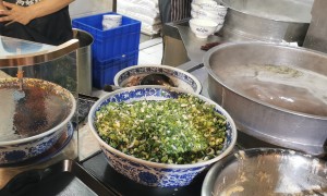 马菇拜牛肉面加盟的口碑究竟怎么样，多品类实体门店创业推荐