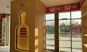 滁州理发店展柜厂家推荐，施力众展柜靠谱吗？