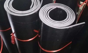 南京防滑金属网橡胶板厂家选购参考汇总，正规源头用料扎实