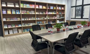羊年春联批发品牌厂甄选 荣瑞包装用料扎实供货稳定