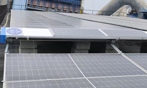 2026年光伏板清洁机器人供应商对比：鑫旭源源头工厂实力解析