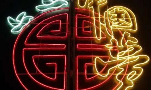 辽宁靠谱的户外耐用的灯杆灯箱供应商、能提供设计的灯杆灯箱厂家、批量灯杆灯箱按时交货厂家推荐
