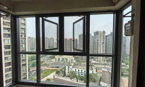 兰州三佳门业｜厂房车间用塑钢门窗哪个牌子好 厂家批发推拉平开窗抗风压耐用
