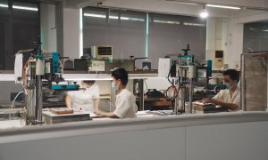 双色模具专业厂家、双色模具实力厂家、双色塑胶模具厂实力公司推荐