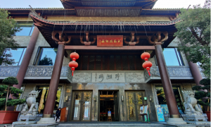 2026年找能容纳千人就餐的餐厅，跨湖楼省心不踩坑