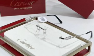 北京潘家园商务眼镜门店怎么选，资质齐全的靠谱商家测评