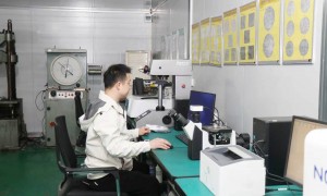 德驰盛内六角法兰面油塞 表面镀锌防锈 适用于高压油路及液压站