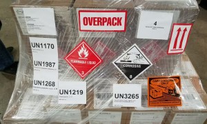 危险品出口代理实力公司怎么选？蓝鲨国际货运避坑挑选指南